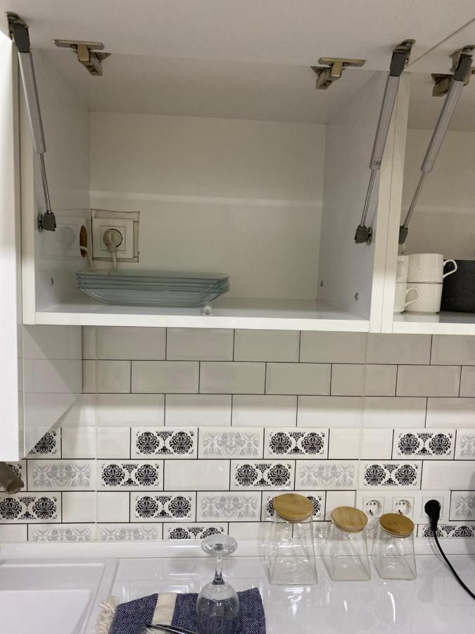 King Suite Apartment Ln Тбилиси Екстериор снимка