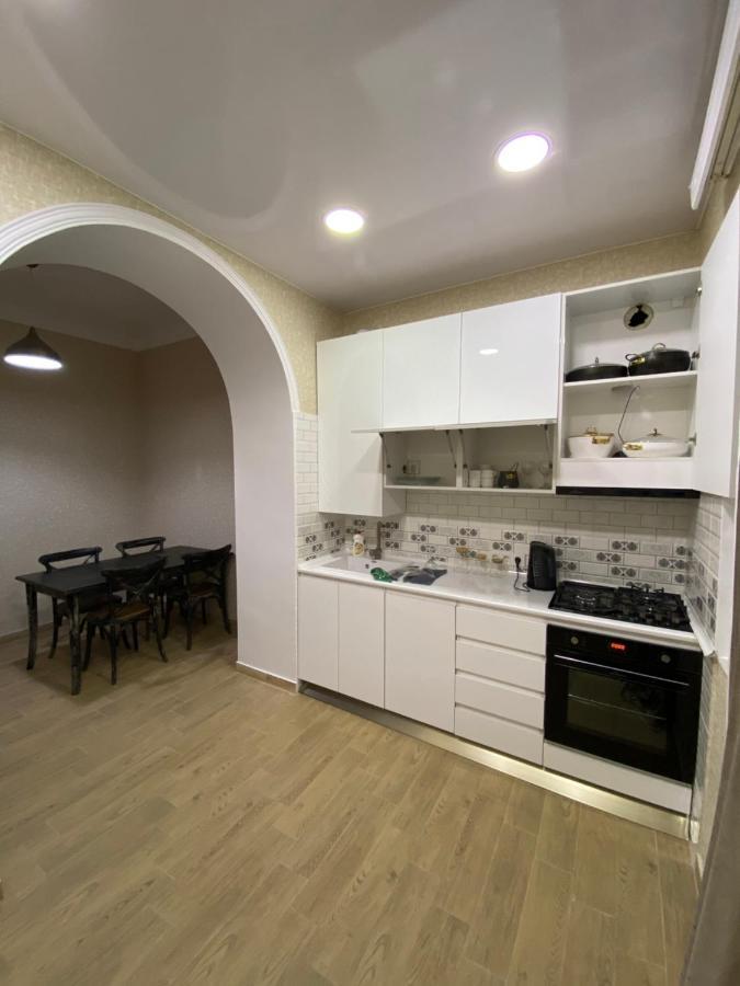 King Suite Apartment Ln Тбилиси Екстериор снимка